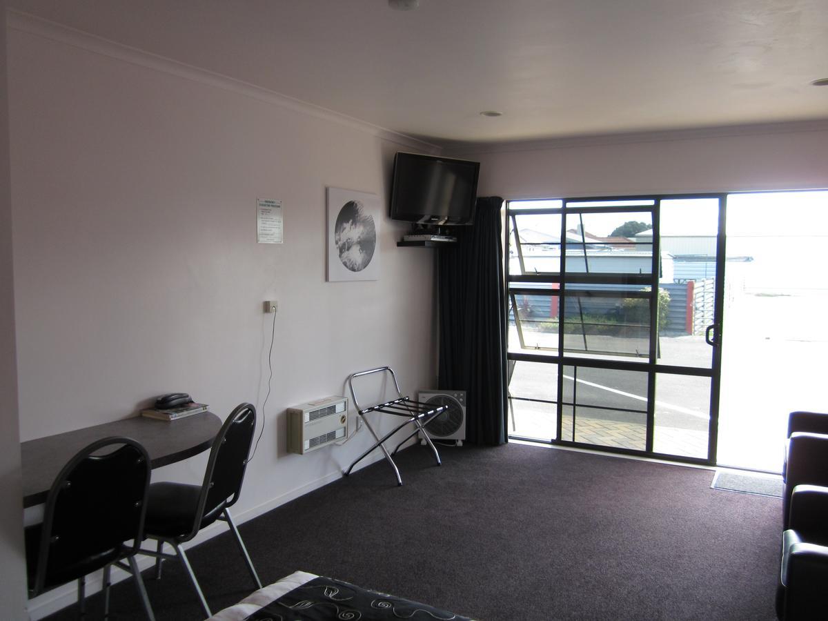 Kiwi Court Motel Hawera Exterior foto
