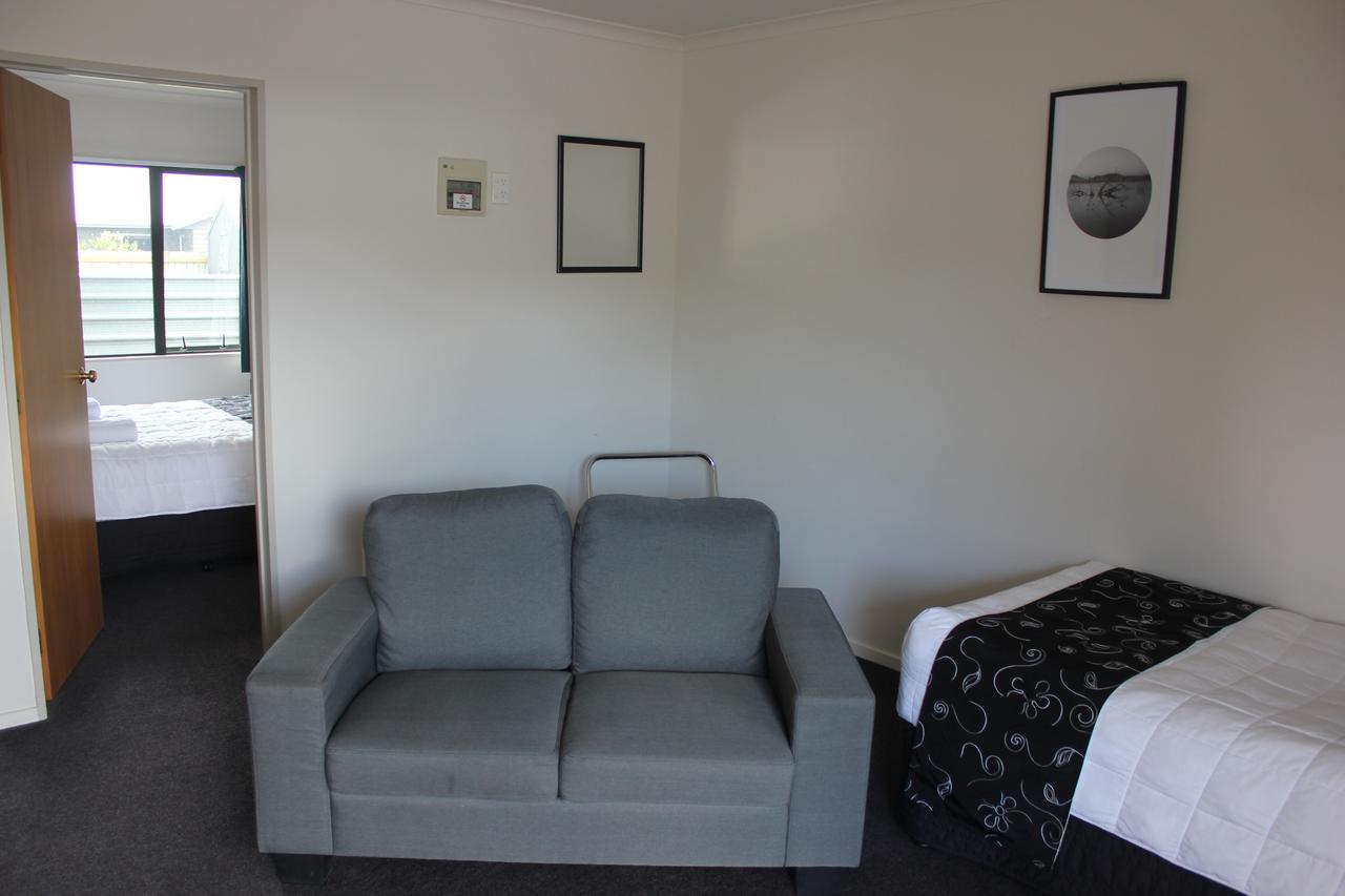 Kiwi Court Motel Hawera Exterior foto